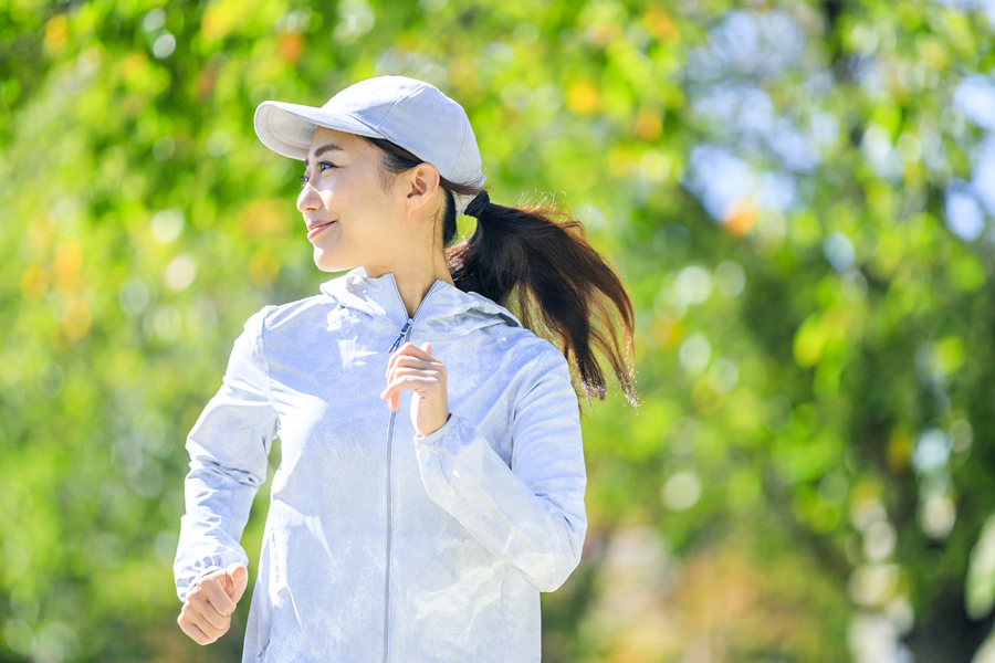 運動不足は毛穴の開きの原因になる？